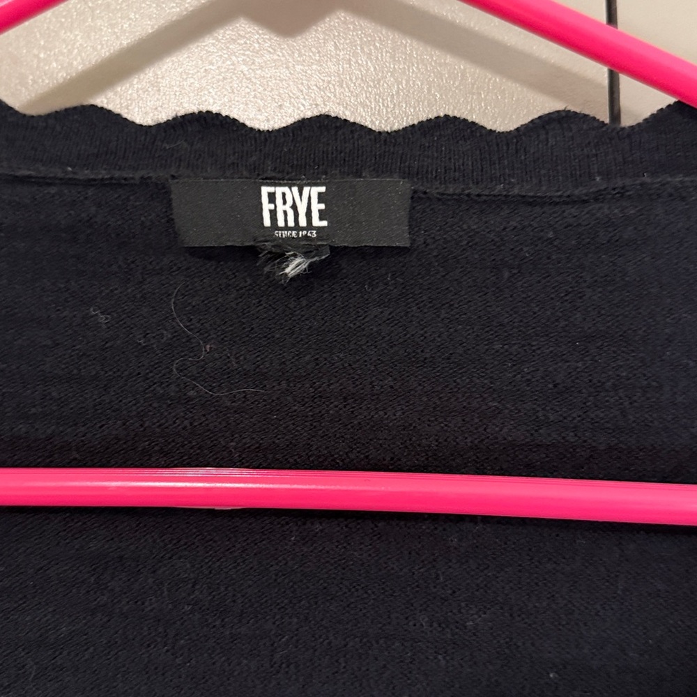 Frye Women's Cardigan Sweater Sz M Black Long Sleeve Button Down Knit Old Money - Picture 4 of 5